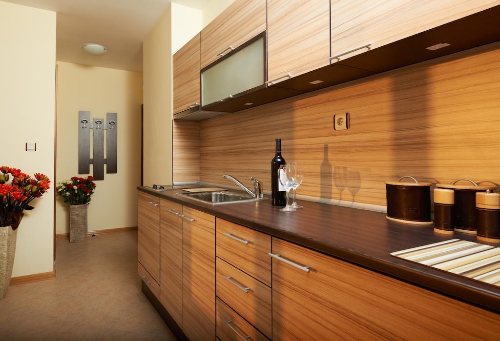 Stanny Court Aparthotel Nesebar Habitación foto